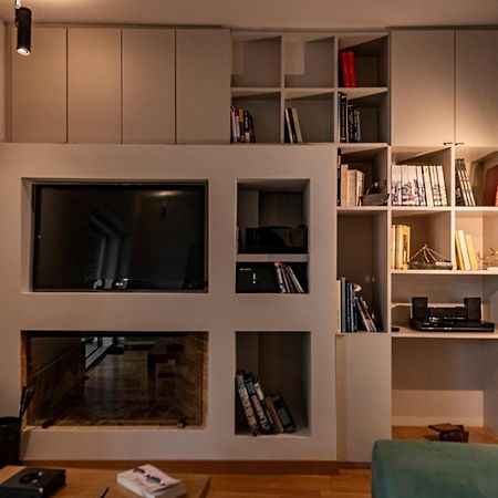 Hidesign Athens Tube Luxury Apt In Kolonaki Bagian luar foto