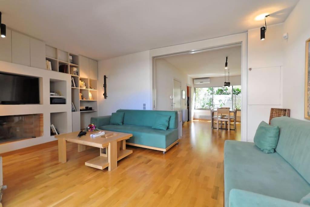 Hidesign Athens Tube Luxury Apt In Kolonaki Bagian luar foto