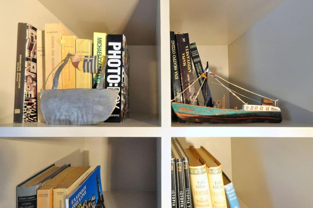 Hidesign Athens Tube Luxury Apt In Kolonaki Bagian luar foto