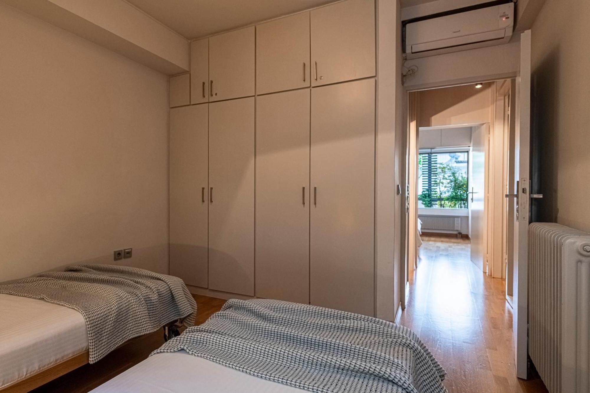 Hidesign Athens Tube Luxury Apt In Kolonaki Bagian luar foto